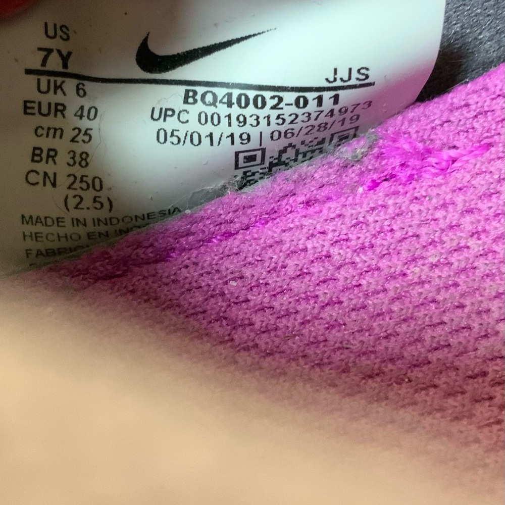 Nike Presto React Youth Gray/Pink/Teal Running Sneakers - Picture 6 of 7